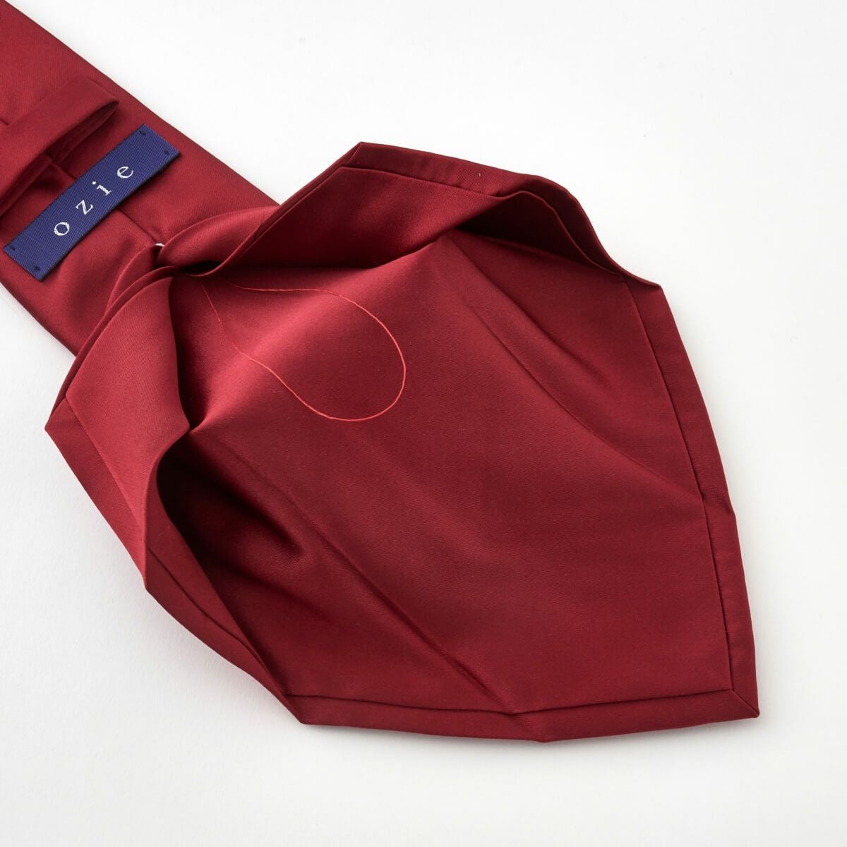 Kiton 赤 ネクタイ セッテピエゲ 7つ折り 着こなしを彩るネクタイ NP-014-RED