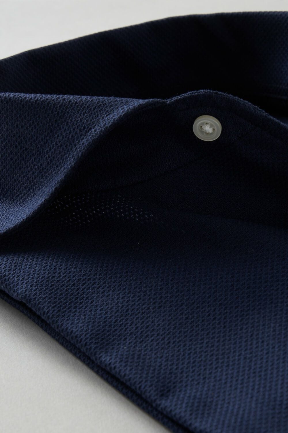 ワイシャツ 8045-R03B-NAVY-衿2