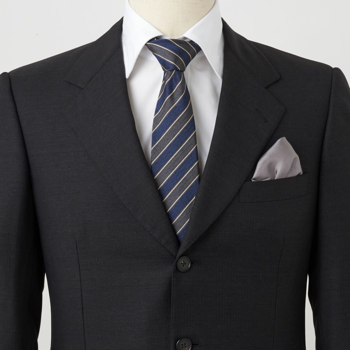 ネクタイ NI-360-NAVYxGRAY-コーディネート