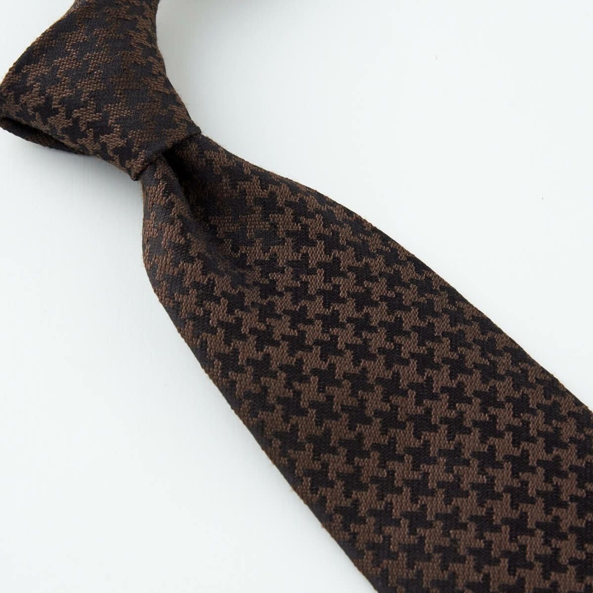 ネクタイ NW-217-BROWN-結び