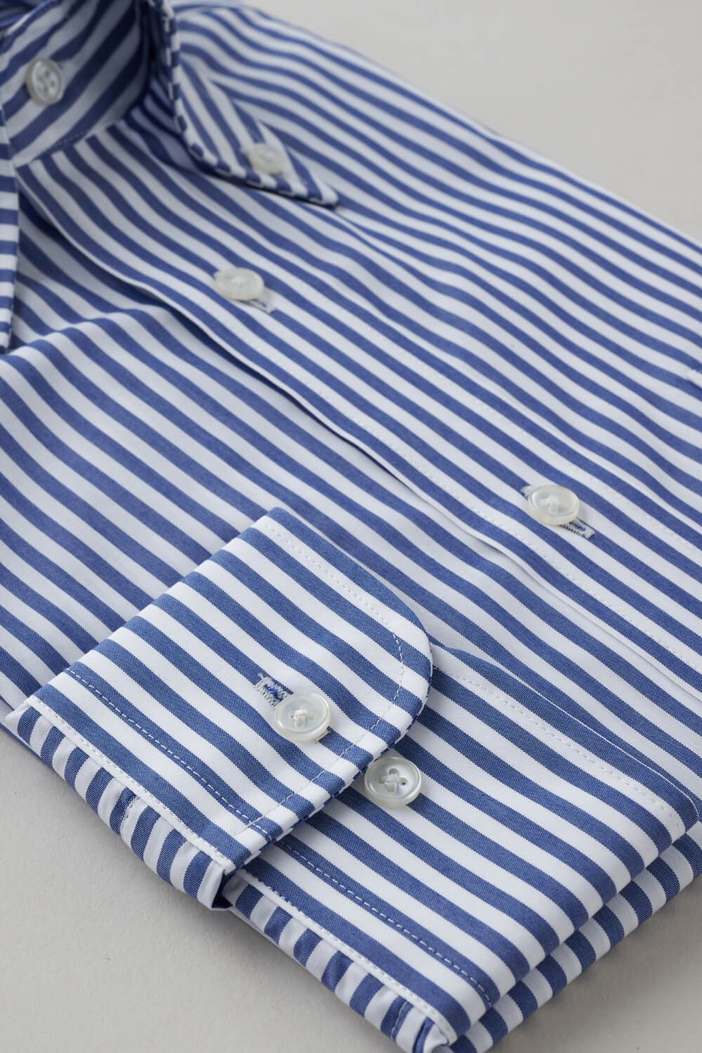 ワイシャツ 8009-X02A-NAVY-カフス