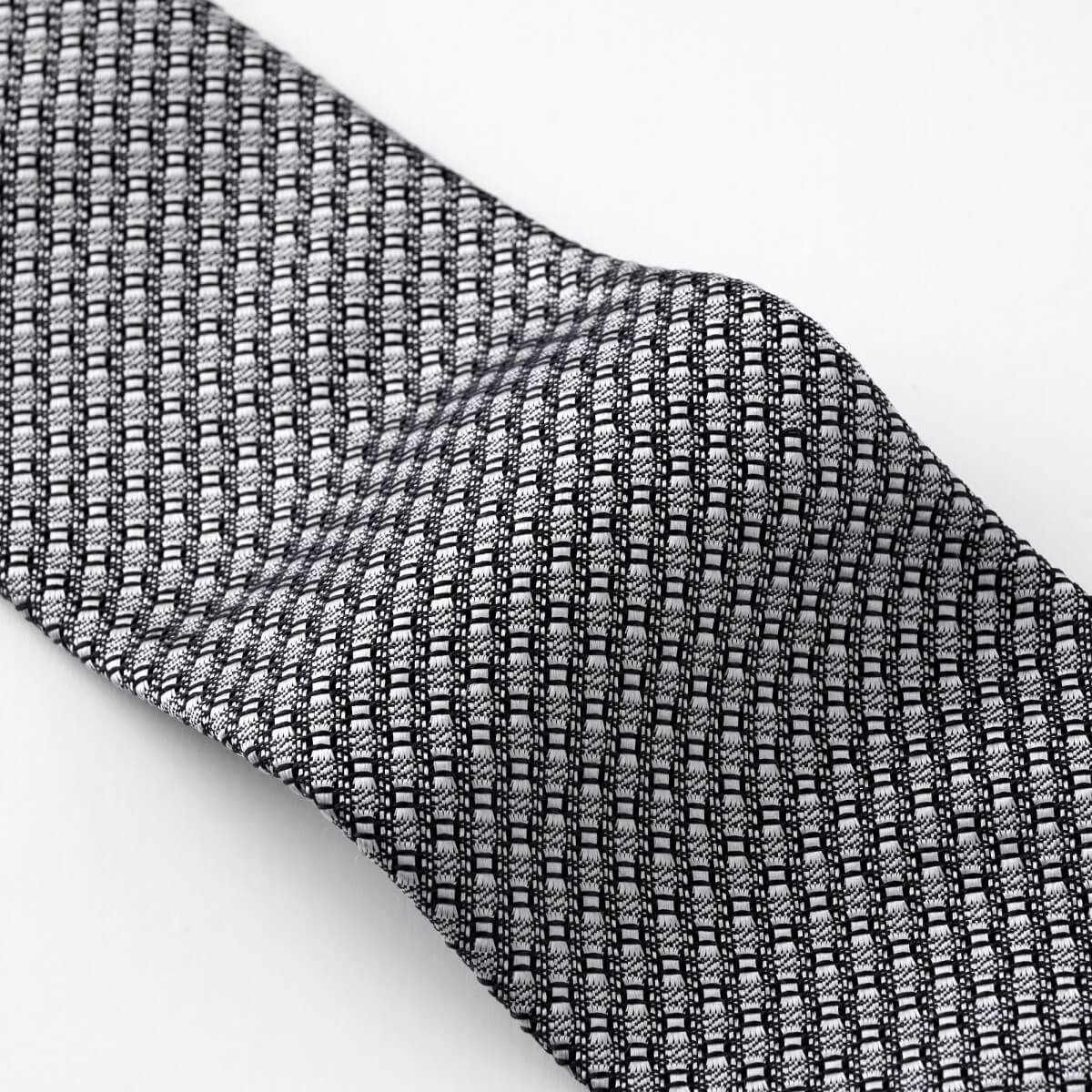 ネクタイ NF-B-004-SILVER-生地拡大